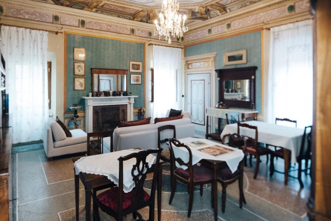 Villa Moris Bed And Breakfast Tavarnelle Val di Pesa エクステリア 写真