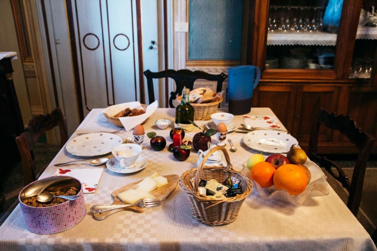 Villa Moris Bed And Breakfast Tavarnelle Val di Pesa エクステリア 写真